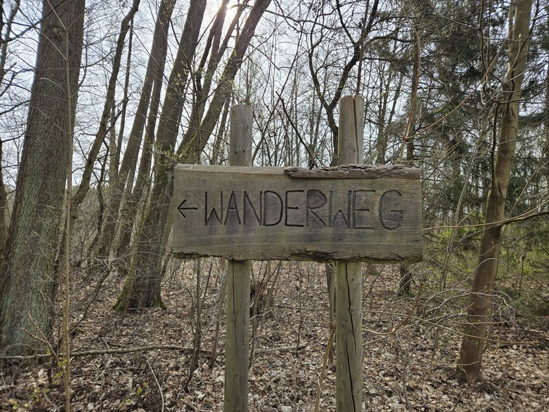 Hiking Trail around Lake Großdölln Hiking Trail around Lake Großdölln