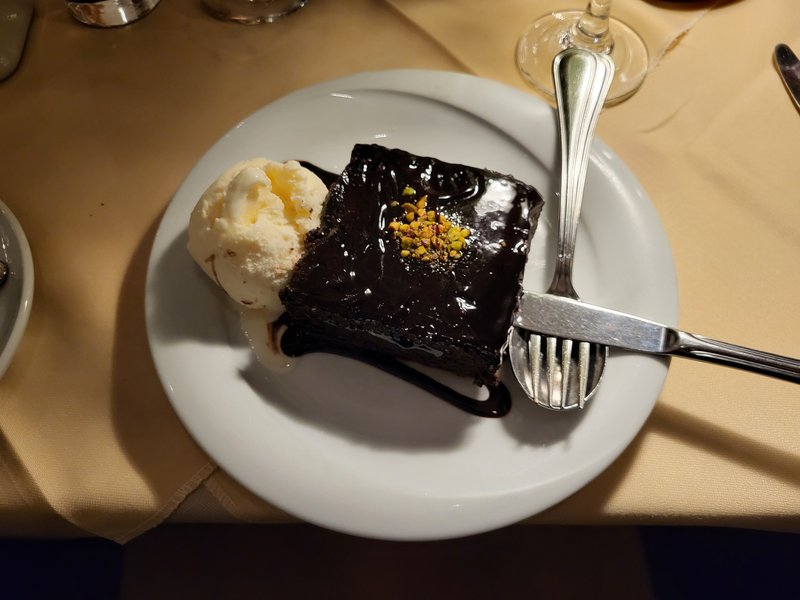 Chocolate Pie with Ice-Cream Chocolate Pie with Ice-Cream
